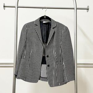 Akris Punto Women's Jacket Black & White Size 8, Great Condition!